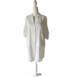 Club Z Collection White button front beach coverup size M